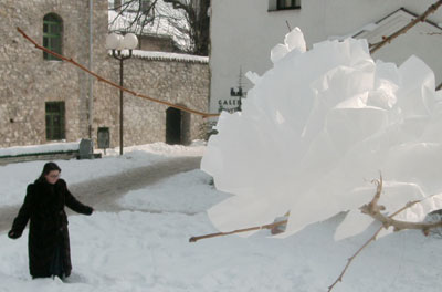 performance by Sonja van Kerkhoff